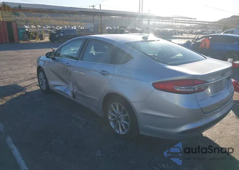 2017 Ford Fusion Se z USA, uszkodzony, nr VIN 3FA6P0H76HR242476